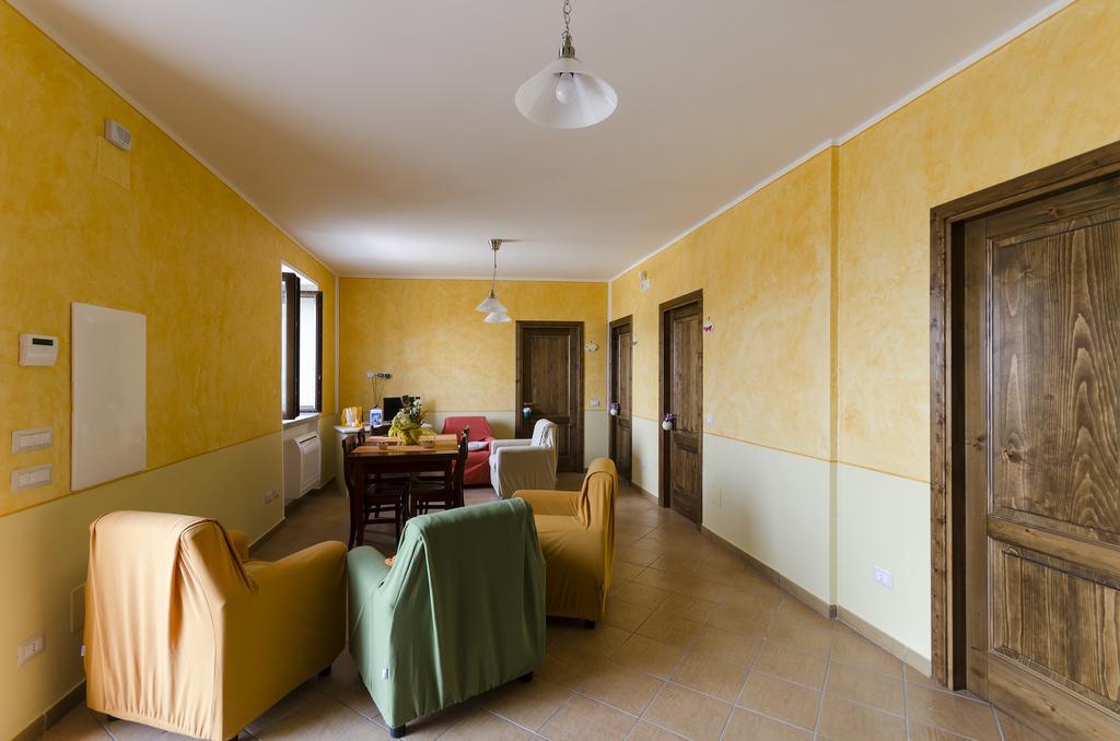 Bed and Breakfast Al Casale Dei Nonni à Laureana Cilento Extérieur photo